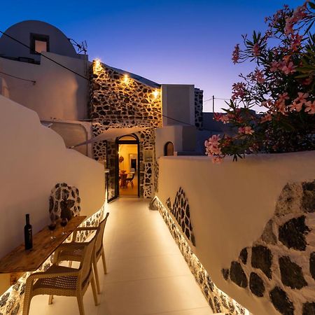 Deep Cave Suites Kontochori Fíra Kültér fotó