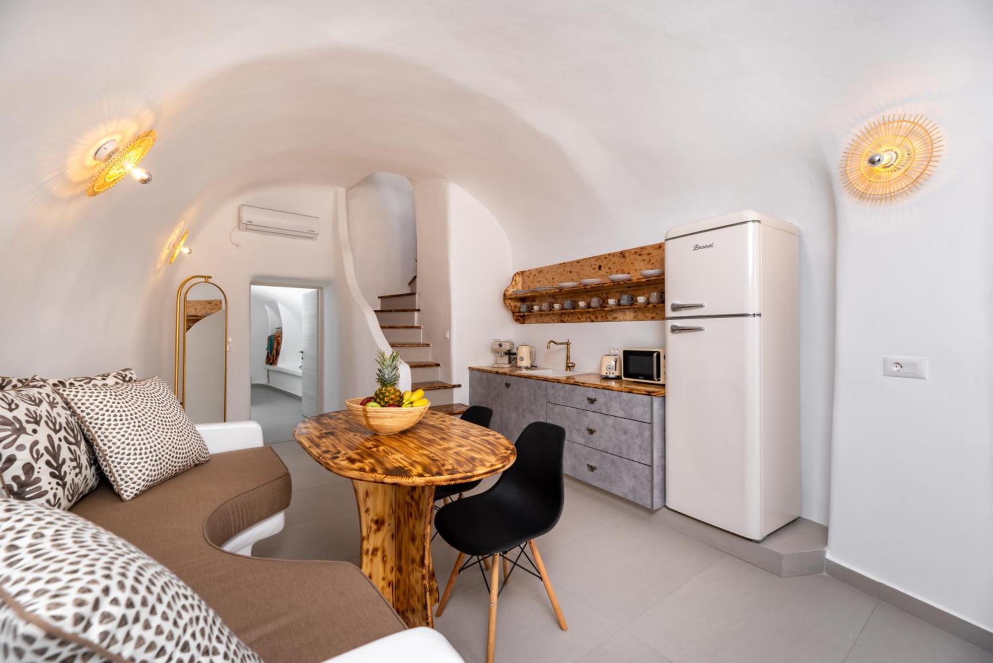 Deep Cave Suites Kontochori Fíra Kültér fotó